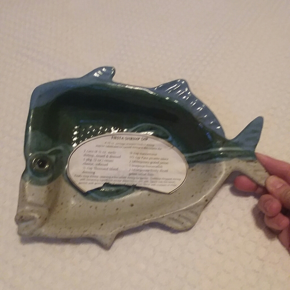 Tom Chamberlain Art Studio Fish Dish - Picture 2 of 4